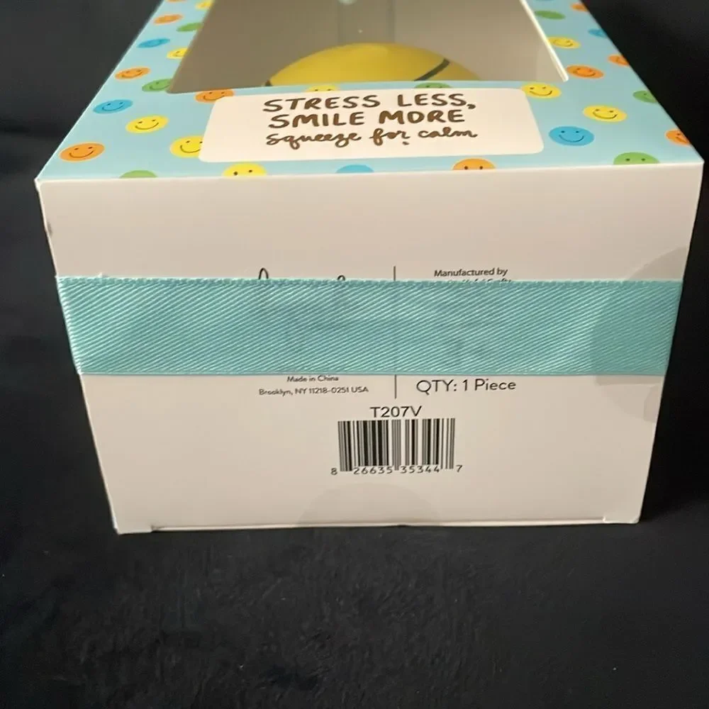 New Eccolo NIB smiley face with party hat celebration stress ball squeeze ball